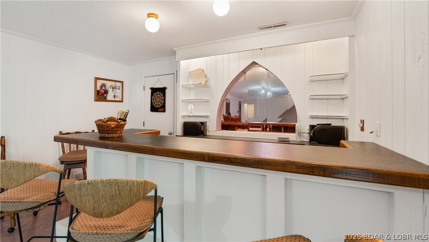 WELL MAINTAINED &amp; ROOMY! Contract fell through, no fault of - photo 25