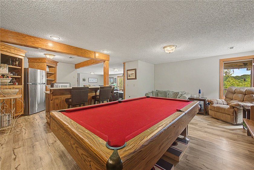 BOAT SLIP w/lift conveys at end of cul-de-sac. Remodeled luxury - photo 41