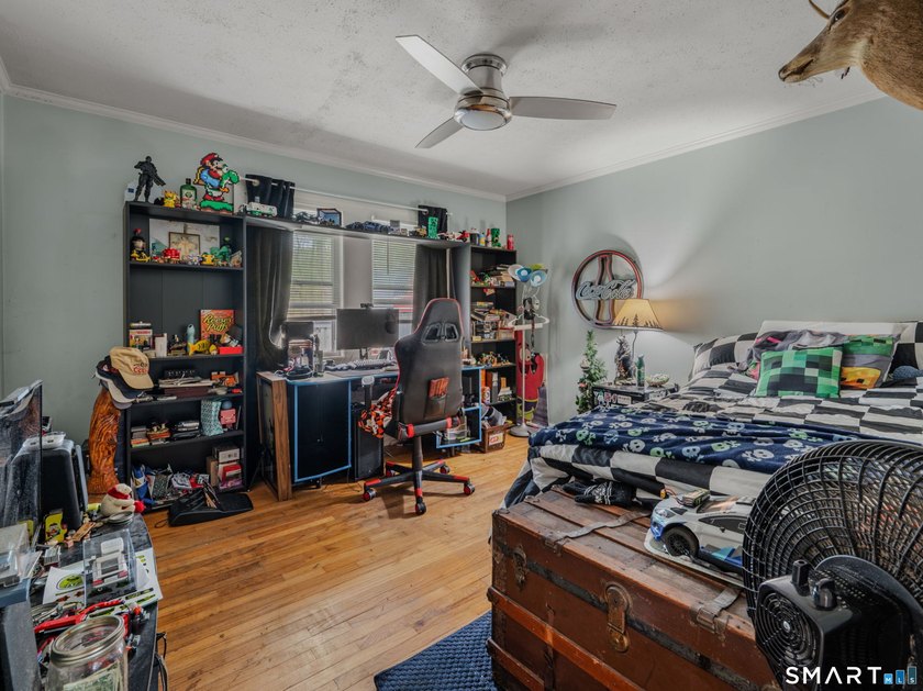 Come view this charming ranch offering comfortable single level - photo 7