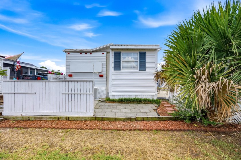 Welcome to affordable coastal living in one of the most - photo 16