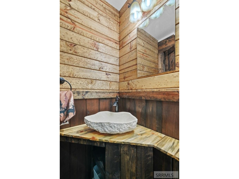 If you're looking for quiet space, endless possibilities, and a - photo 30