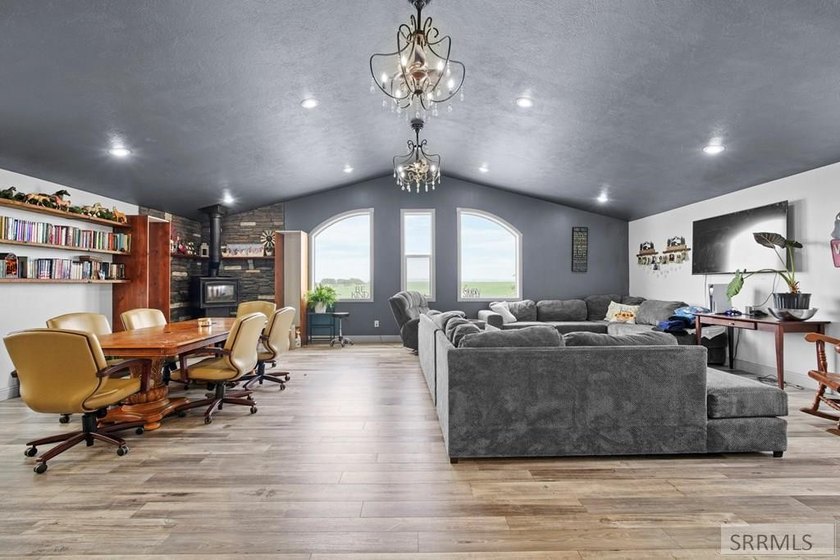 If you're looking for quiet space, endless possibilities, and a - photo 39