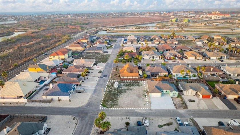 Excellent location on Padre Island. Large corner lot ready for - photo 6