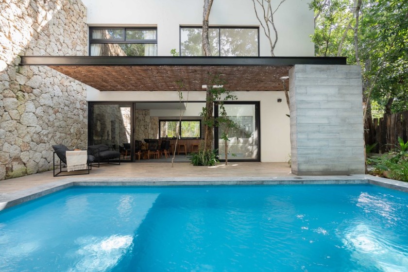 Villa 7 is a beautifully designed 5-bedroom, 5-bathroom - photo 5