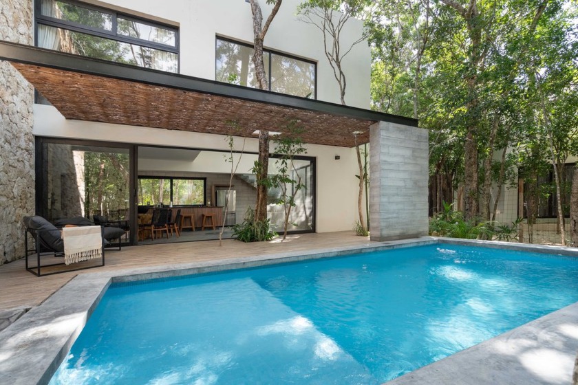 Villa 7 is a beautifully designed 5-bedroom, 5-bathroom - photo 6