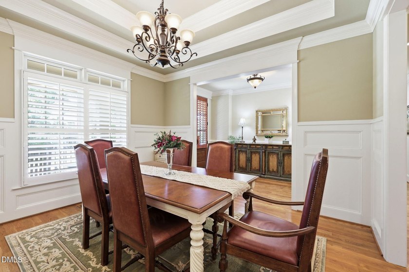 Excellent Convenient Location, Quality &amp; Beautiful, All Brick - photo 8