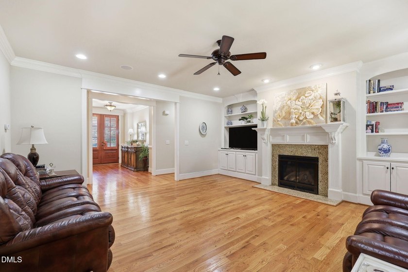 Excellent Convenient Location, Quality &amp; Beautiful, All Brick - photo 10