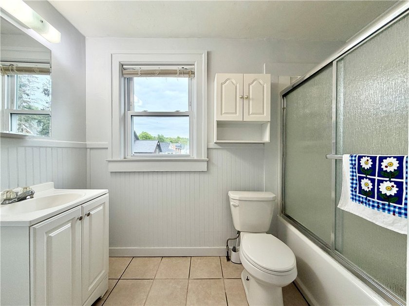Located in the heart of downtown Oneonta, 373-375 Main Street - photo 21