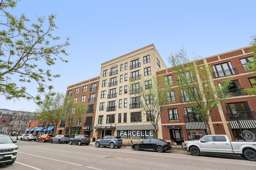 Welcome to 212 Lofts, where city living feels open, bright, and - photo 34