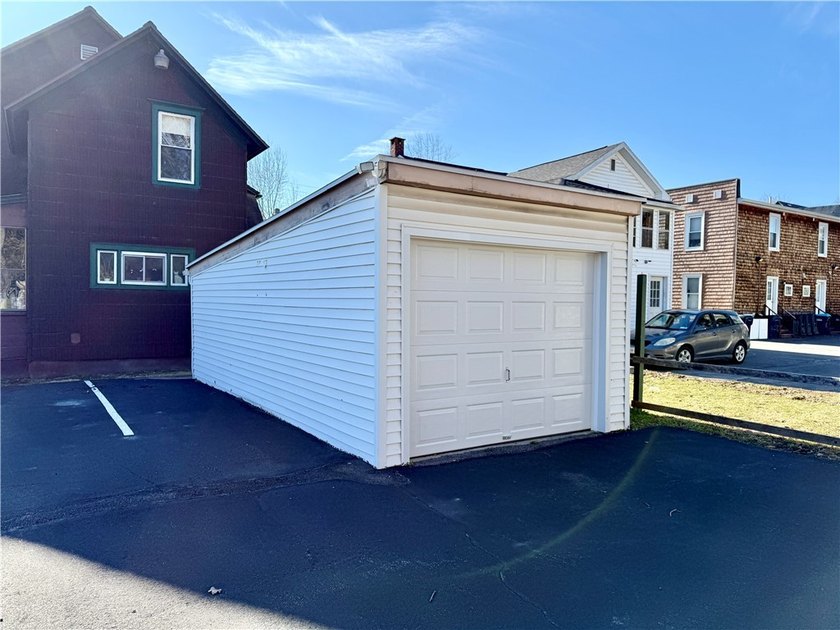 Located in the heart of downtown Oneonta, 373-375 Main Street - photo 43