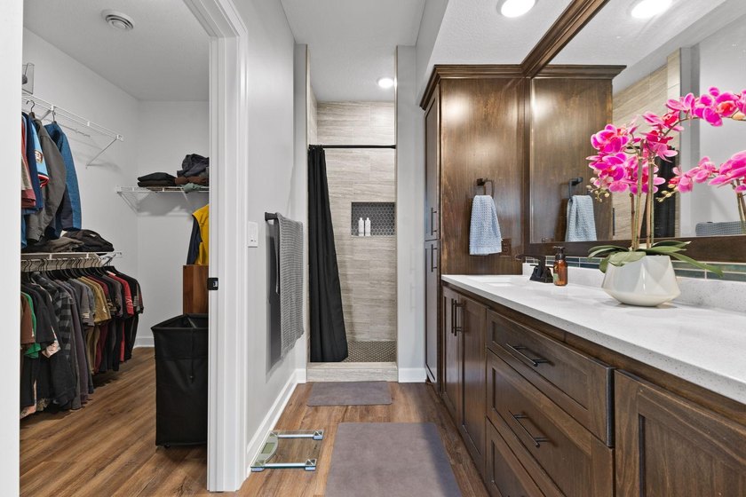 Better than new construction now available. This 3-bedroom - photo 21