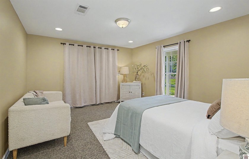 Located in the Cambridge Shores waterfront community just off - photo 31