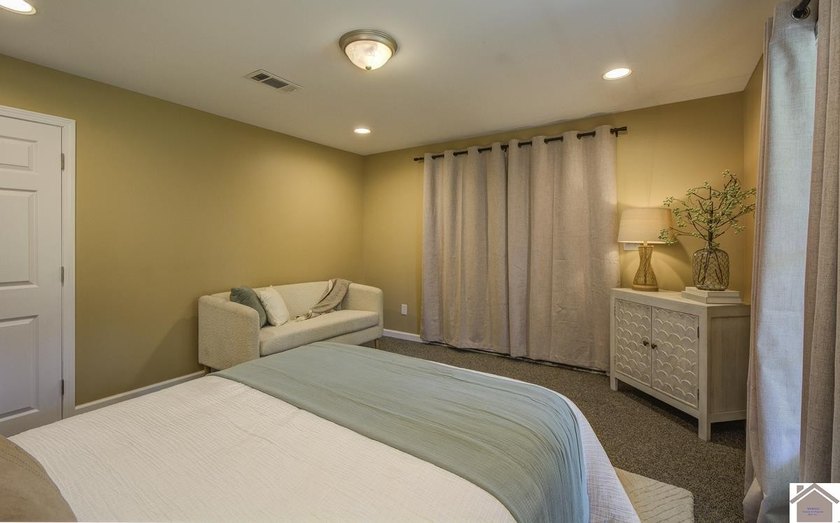 Located in the Cambridge Shores waterfront community just off - photo 32