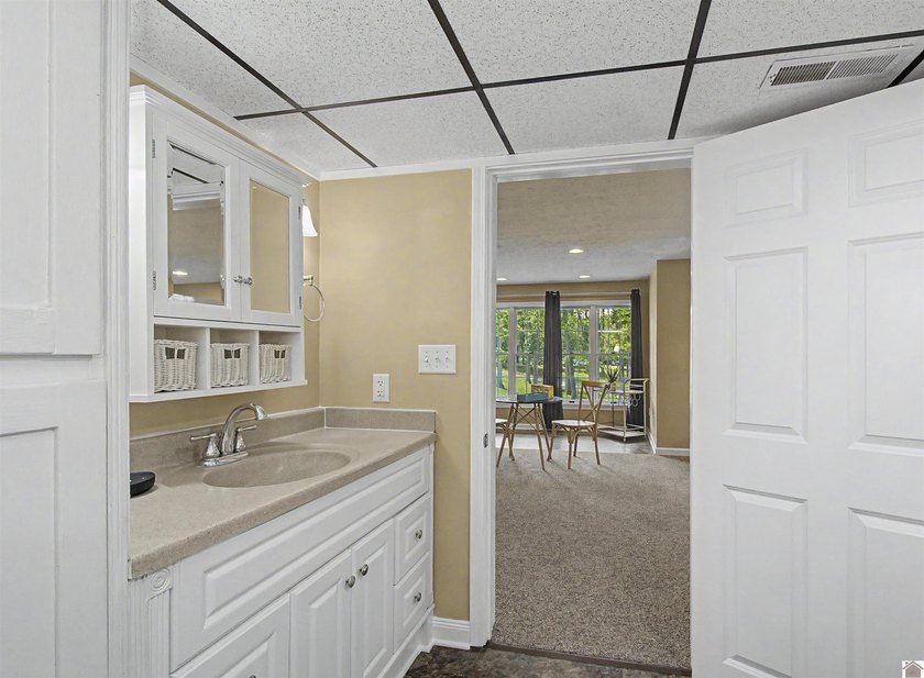 Located in the Cambridge Shores waterfront community just off - photo 34