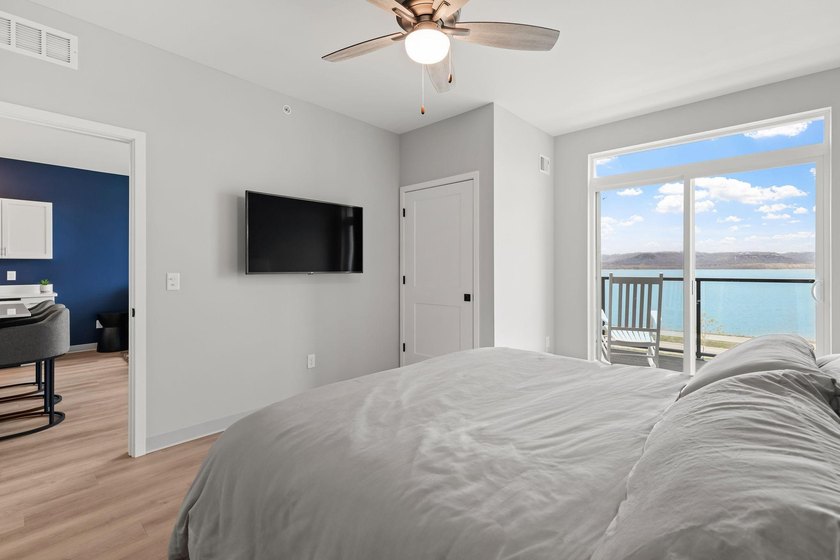 Whether you're looking for an investment property, weekend - photo 11
