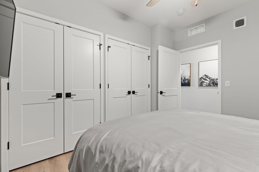 Whether you're looking for an investment property, weekend - photo 12
