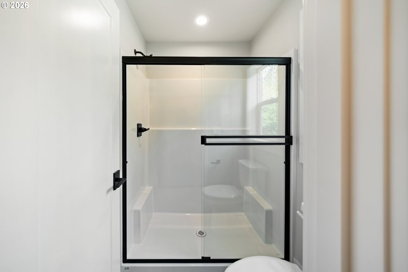 Beautiful new Traditional home backing to serene greenspace - photo 16