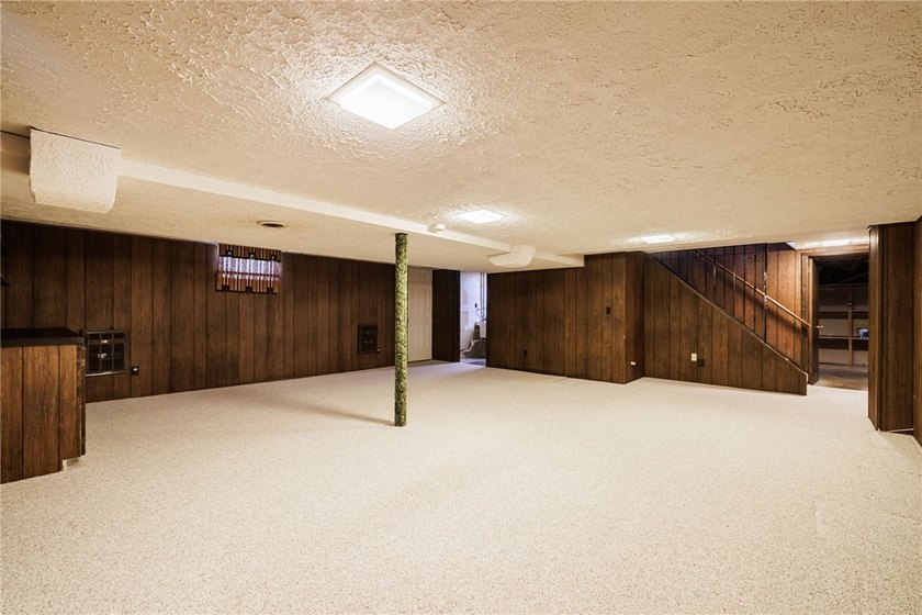 Welcome to 189 Sherri Ann Lane, a beautifully maintained 4 - photo 33