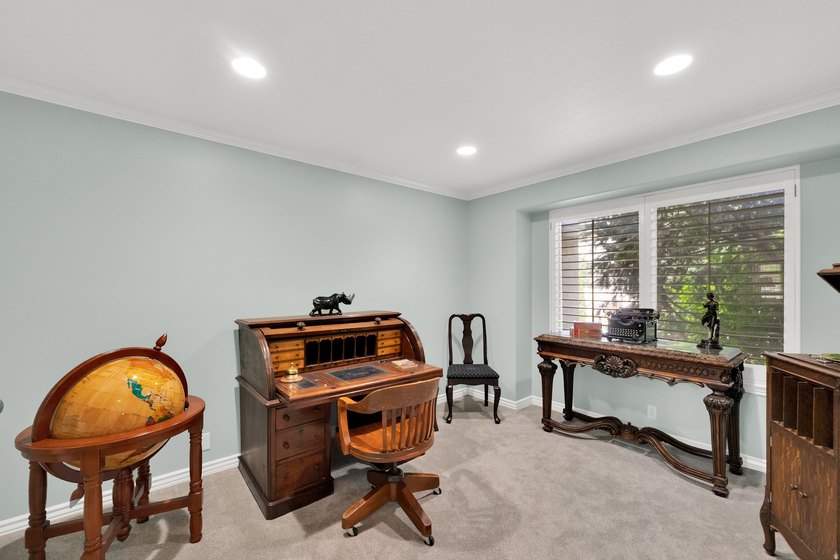 SHOWINGS BEGIN JULY 24, 2026!! This pristine 6-bedroom, 3 - photo 4