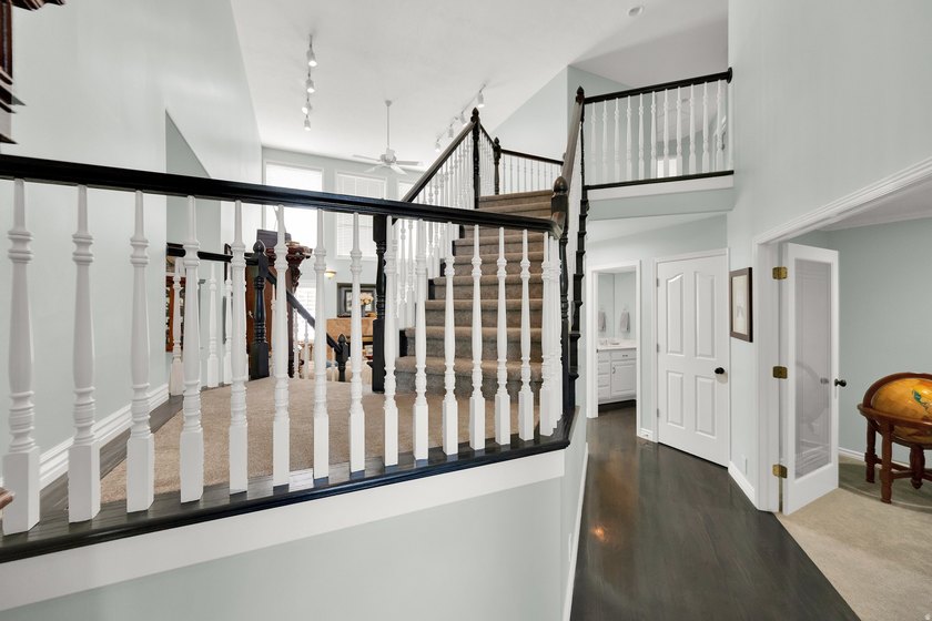 SHOWINGS BEGIN JULY 24, 2026!! This pristine 6-bedroom, 3 - photo 5