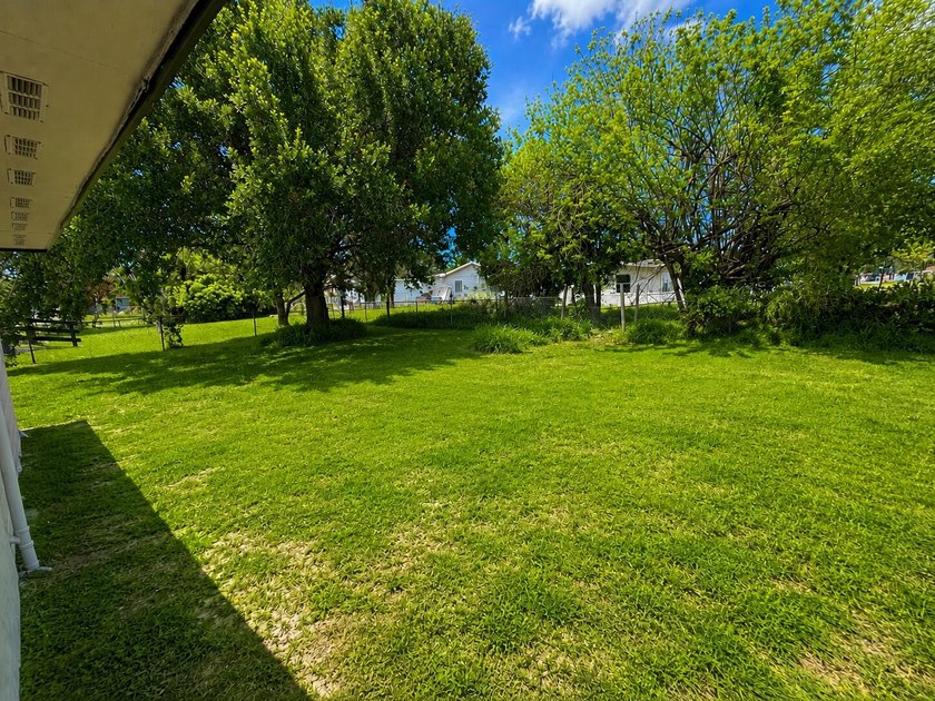 DOUBLE LOT! Stunning fully renovated home on a rare double lot - photo 17