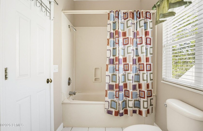 Welcome to your perfect Fripp Island getaway! This charming - photo 31