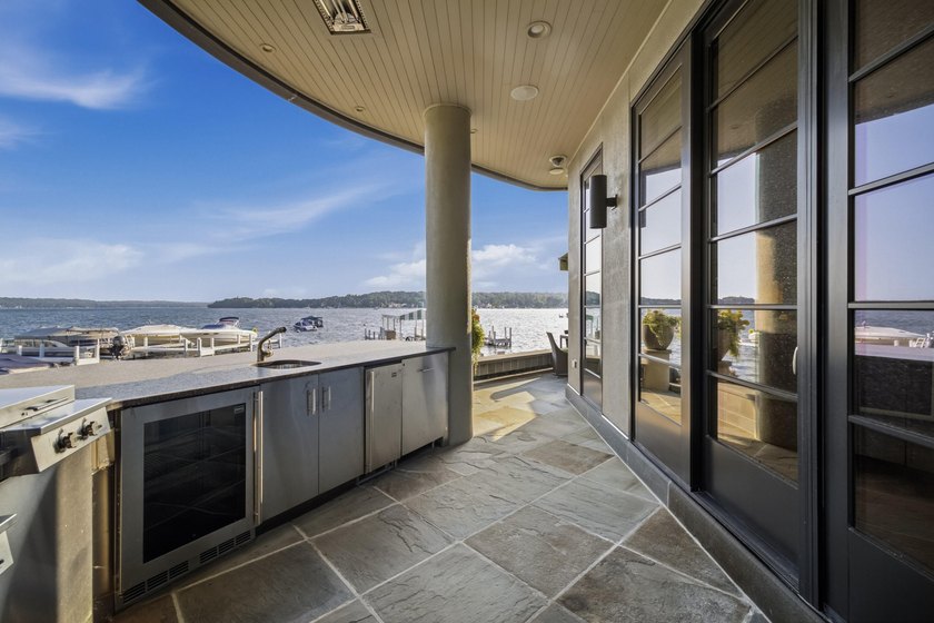 Welcome to pier 240. Here you'll find an impeccably maintained - photo 9