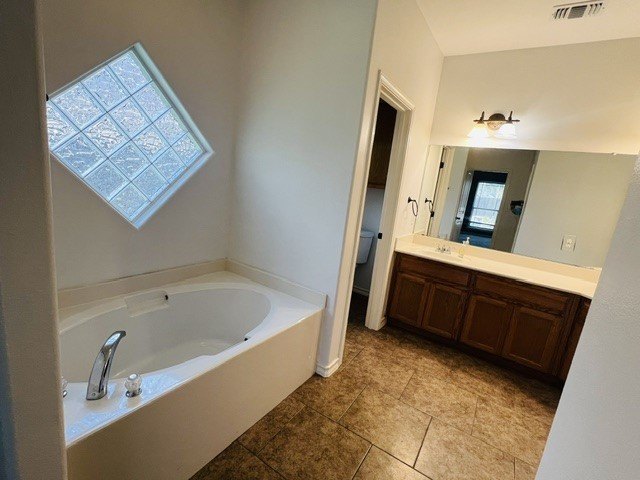Welcome to this exceptional 4 bedroom, 3 full bath home offering - photo 18