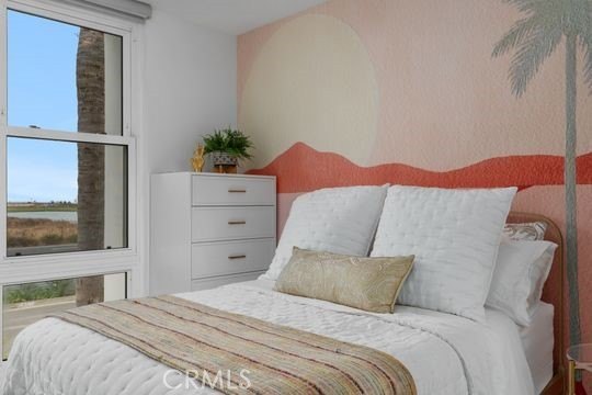 Fully reimagined coastal residence with comprehensive 2021 - photo 28