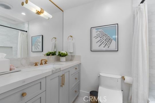Fully reimagined coastal residence with comprehensive 2021 - photo 29
