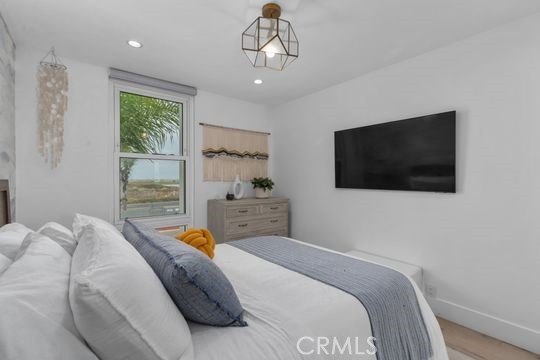 Fully reimagined coastal residence with comprehensive 2021 - photo 32