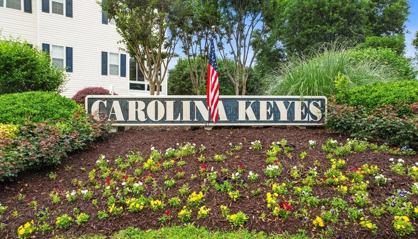 Don't miss your chance to own this beautifully updated 2-bedroom - photo 40