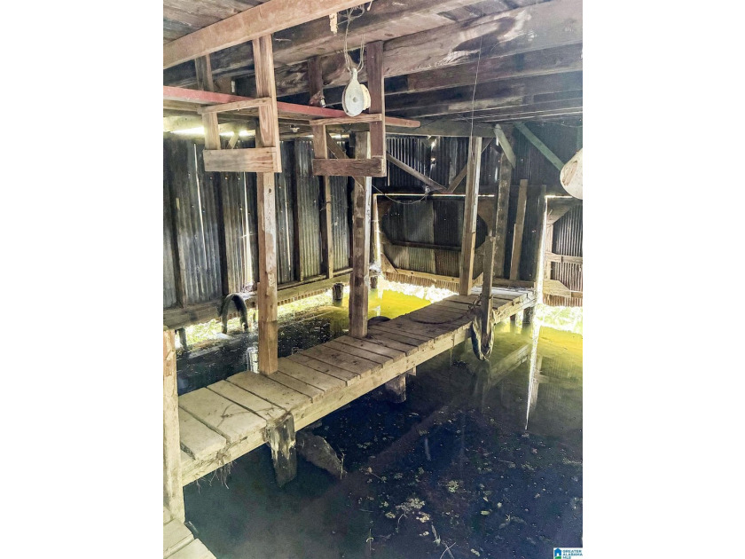A cozy cottage with a waterfront view. Who could ask for - photo 26