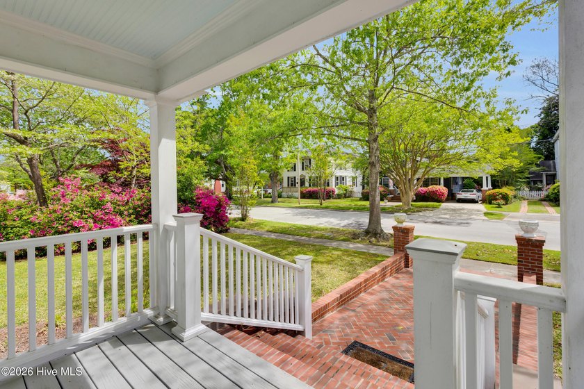 Experience the perfect blend of historic charm and modern luxury - photo 46