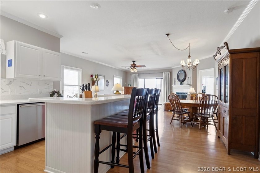 MOTIVATED SELLER! Welcome to easy lake living! This beautifully - photo 11