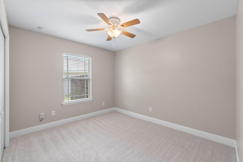 Move-in ready and built in 2014, this charming patio home offers - photo 25