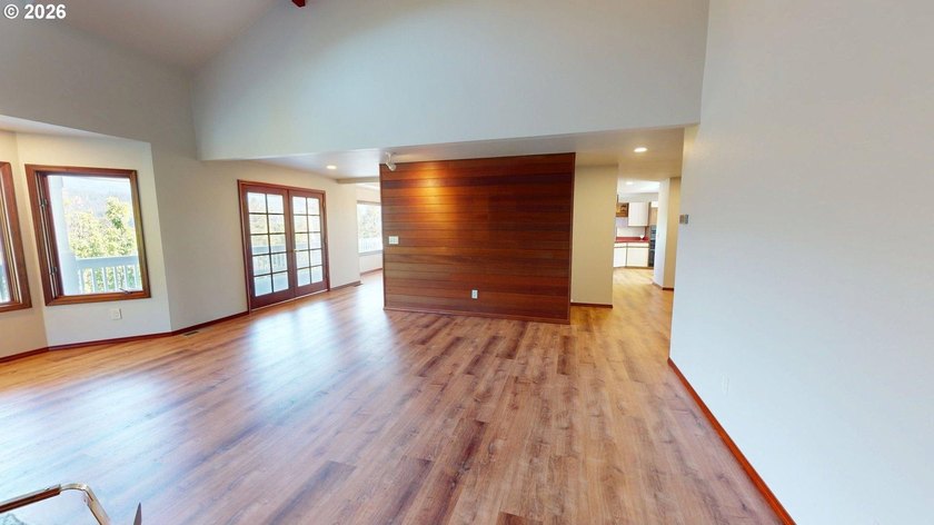 Stunning Mountain Views, Thoughtful Updates &amp; Room to - photo 31