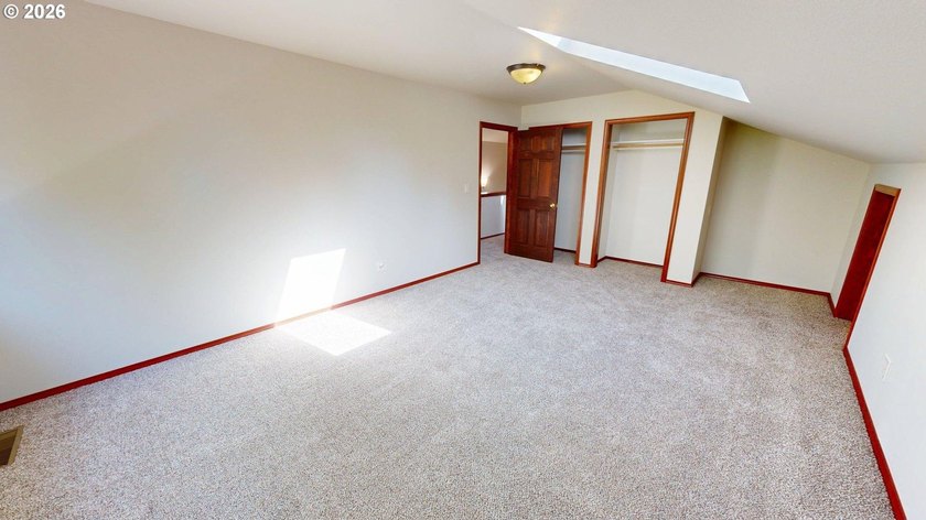 Stunning Mountain Views, Thoughtful Updates &amp; Room to - photo 33