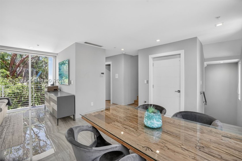 Stunning modern townhome designed for elevated everyday living - photo 15