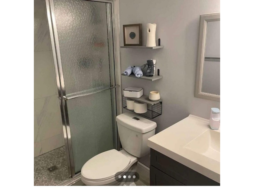 all measure approx. Beautiful 3/2/1 Remodeled house with - photo 11