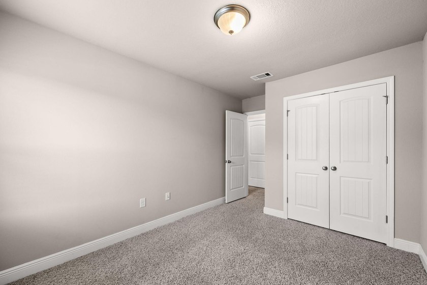 Welcome to effortless coastal living in the heart of Santa Rosa - photo 23