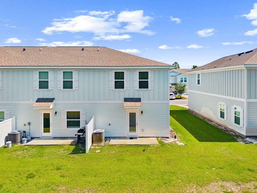 Welcome to effortless coastal living in the heart of Santa Rosa - photo 28