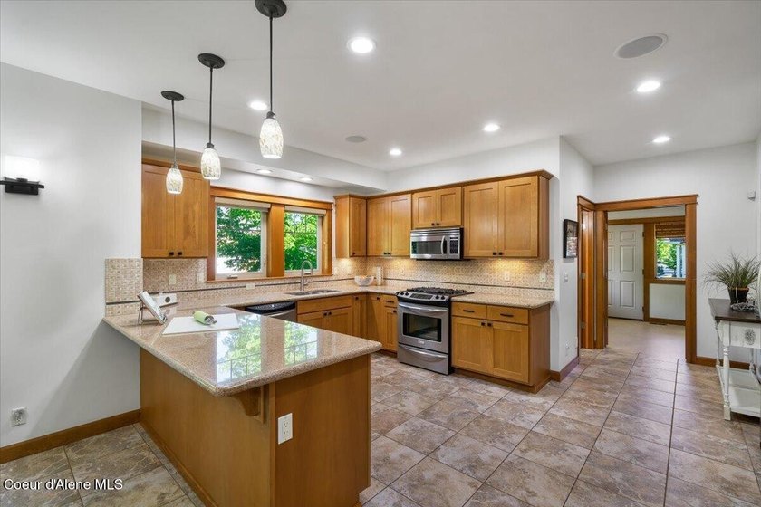 Wake each morning to breathtaking, front-row river views from - photo 19