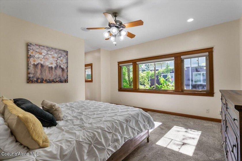 Wake each morning to breathtaking, front-row river views from - photo 24