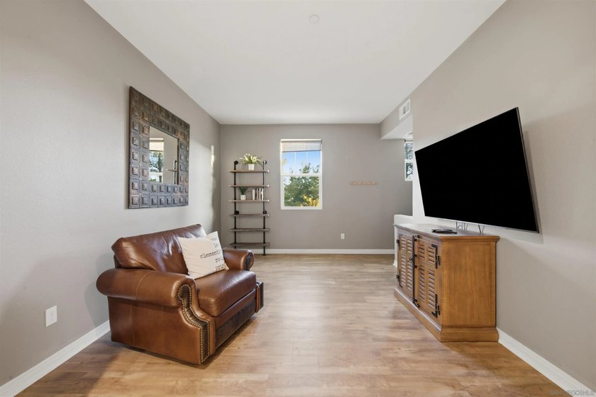 Experience refined living in the exclusive gated Masters - photo 36