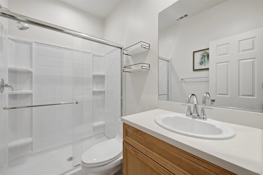 Experience refined living in the exclusive gated Masters - photo 40