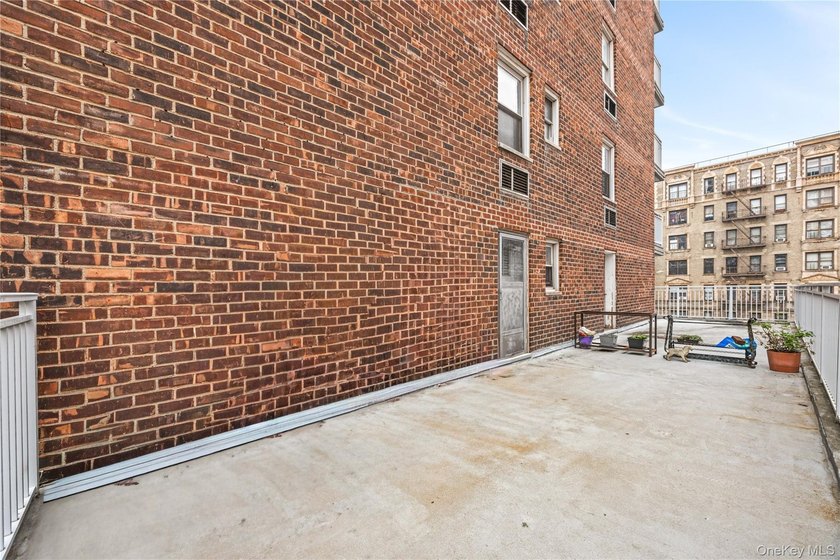 Located in the heart of the vibrant Grand Concourse section of - photo 29