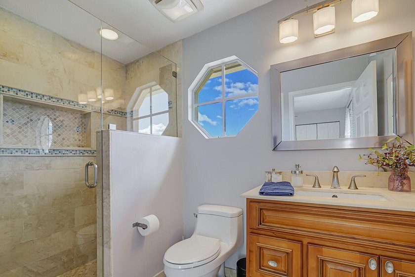 Welcome to your forever home! Very well-maintained, two story - photo 44