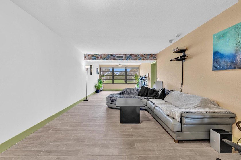 CORNER UNIT GROUND FLOOR, 2 BEDROOM, 2 FULL BATHROOMS PLUS A DEN - photo 35