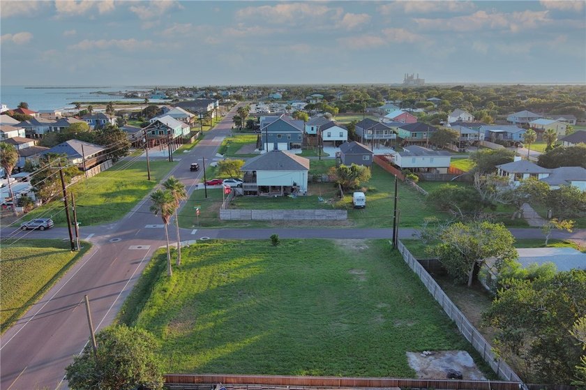 Build your custom coastal dream home in Laguna Shores! This - photo 3